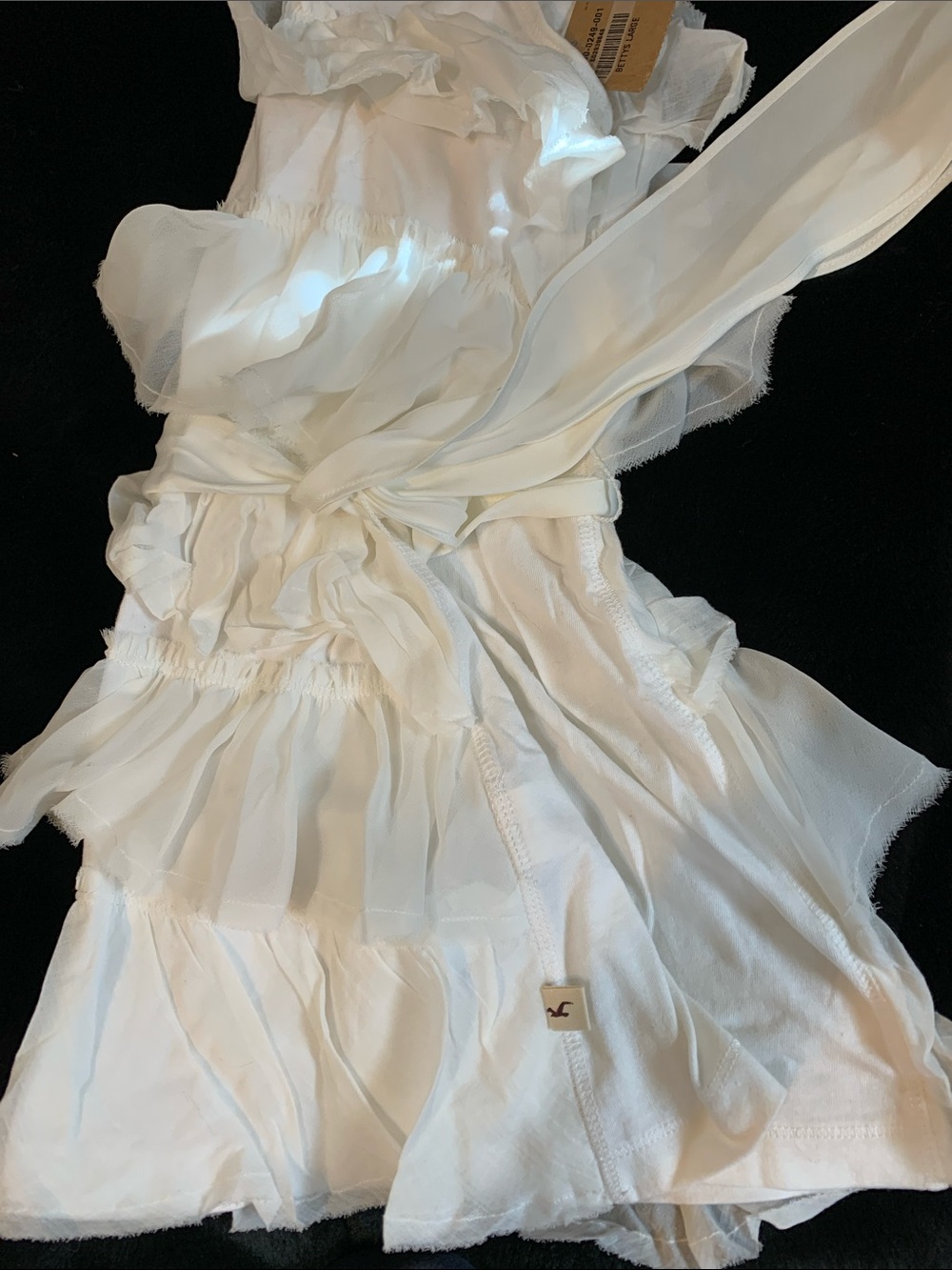 Hollister White Ruffle Tank with Waist Bow - Picture 3 of 4